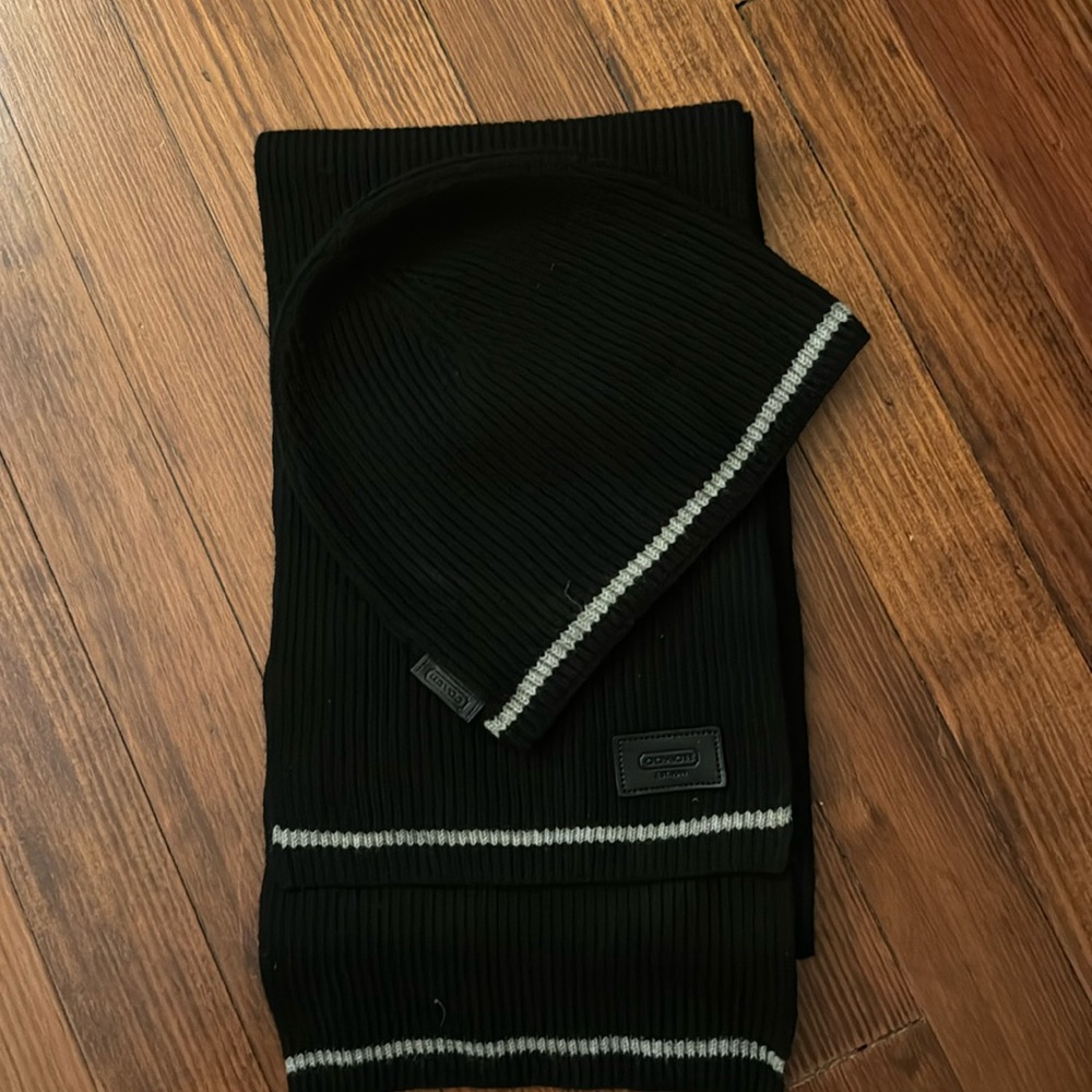 Coach wool hat and scarf set black with gray stripe